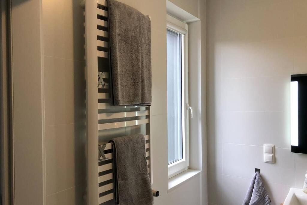 Dwupoziomowy Apartament Nad Jeziorem W Lesie Apartment Аугустов Екстериор снимка